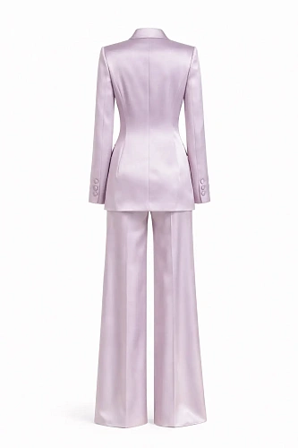 Атласный костюм